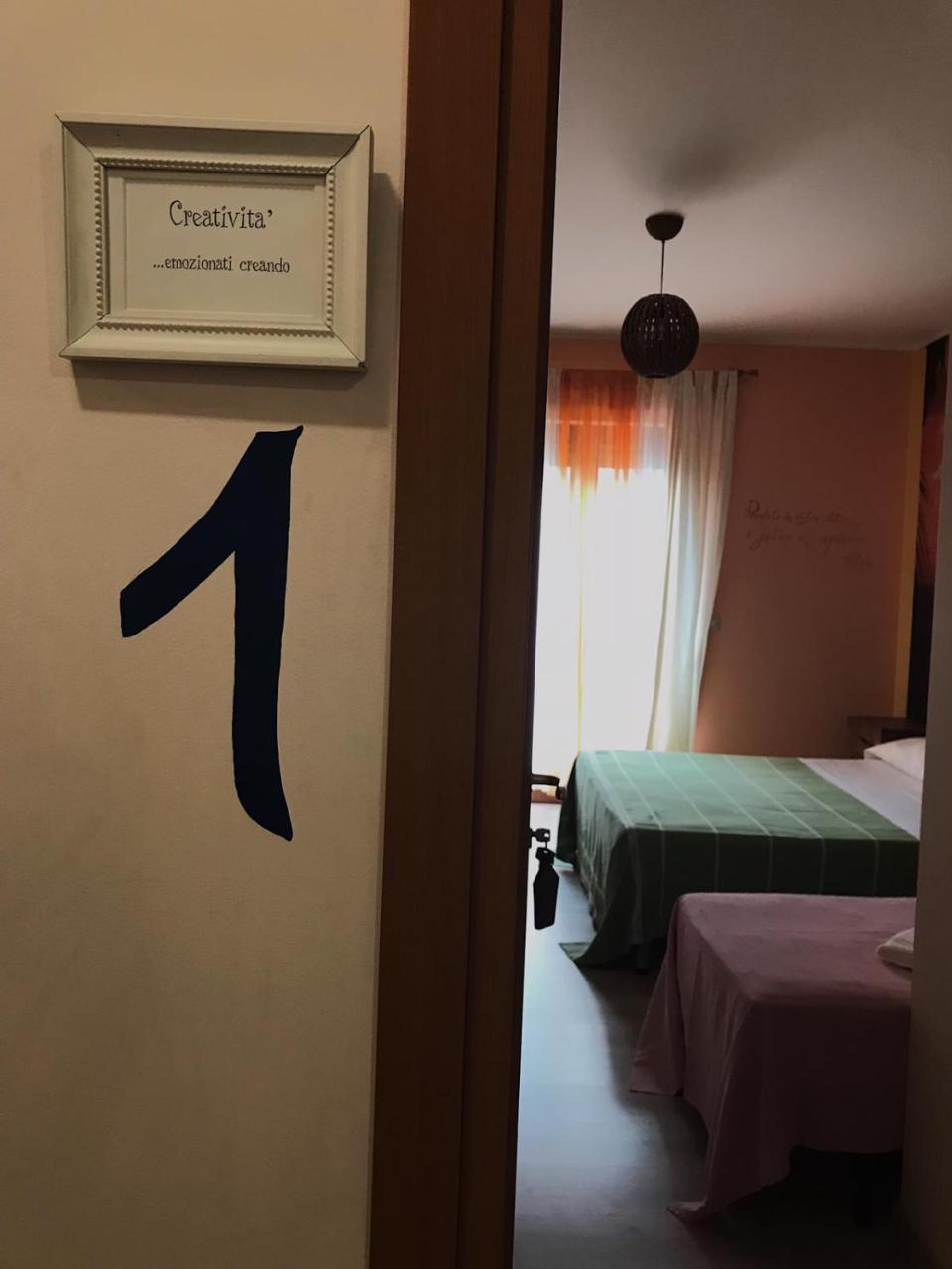 Hotel Opera' Moscufo Екстериор снимка