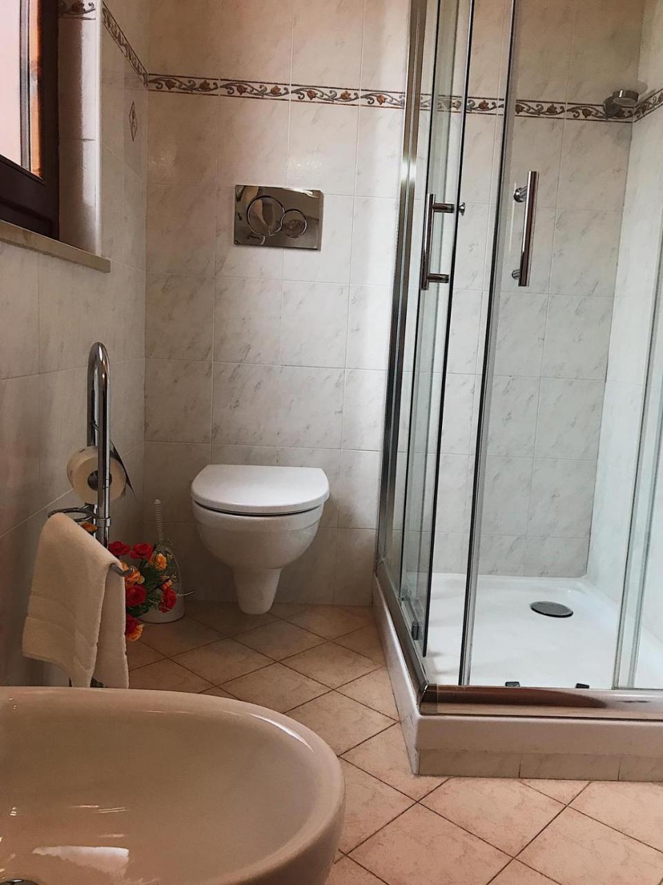 Hotel Opera' Moscufo Екстериор снимка